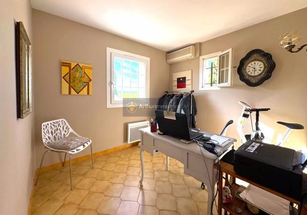 Vente Villa 4 pièces 112 m2 à Roquebrune-sur-Argens