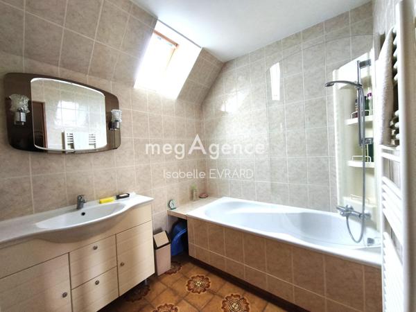 Maison à Nogent-sur-Seine, 10400 - 7 pièces 210m²