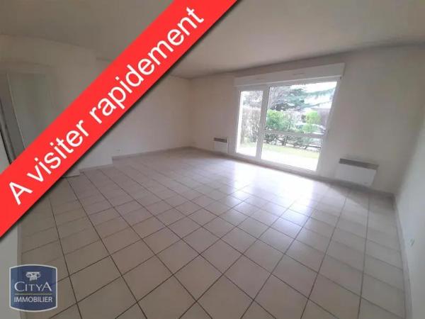 Appartement à louer 2 pièces 56.17m²