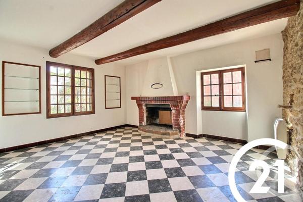 Maison à vendre  7 pièces - 153 m2 ROBION - 84