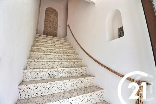 Maison à vendre  7 pièces - 153 m2 ROBION - 84