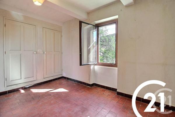 Maison à vendre  7 pièces - 153 m2 ROBION - 84