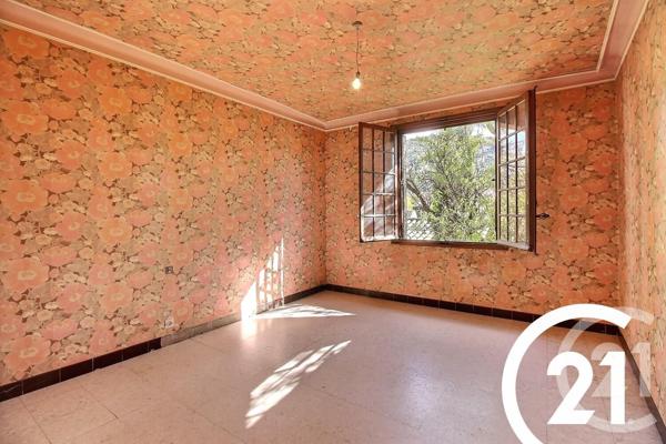 Maison à vendre  7 pièces - 153 m2 ROBION - 84