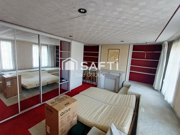 Appartement lumineux en plein centre-ville