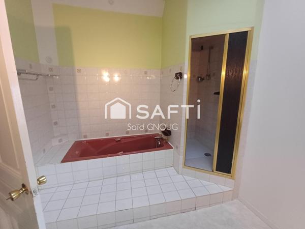 Appartement lumineux en plein centre-ville