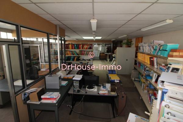 Bureau à vendre 4 pièces de 330 m²