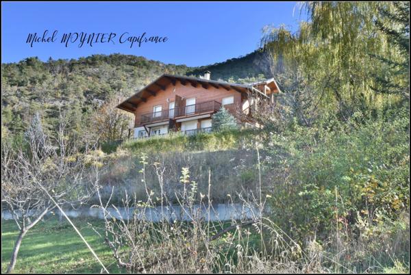 Appartement vue époustouflante T4 à GUILLESTRE (05)