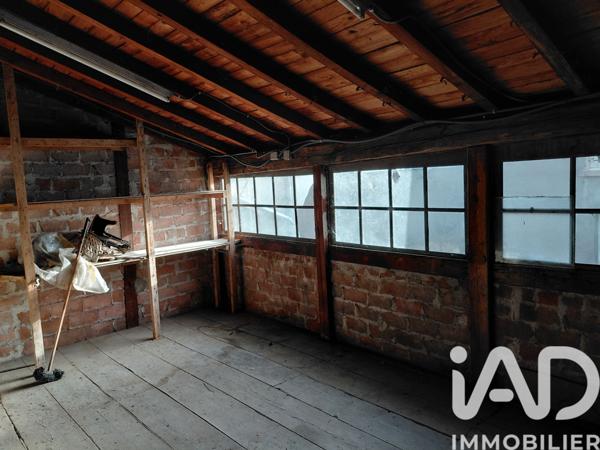 Immeuble à vendre 200 m² Sain-Bel