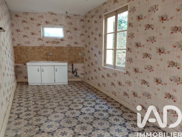 Immeuble à vendre 200 m² Sain-Bel