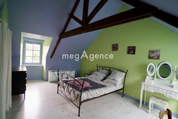 Maison à QUIMPERLE, 29300 - 6 pièces 216m²