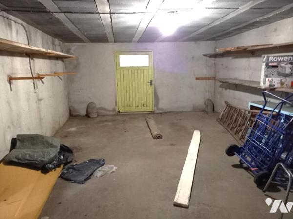 TOURS NORD - PLAIN PIED NON MITOYEN - 4 CHAMBRES- 2 GARAGES - GRANDE CAVE