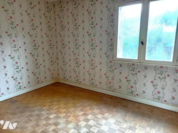 TOURS NORD - PLAIN PIED NON MITOYEN - 4 CHAMBRES- 2 GARAGES - GRANDE CAVE