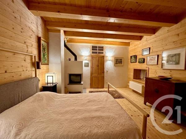 Immeuble à vendre  650 m2 AVOUDREY - 25