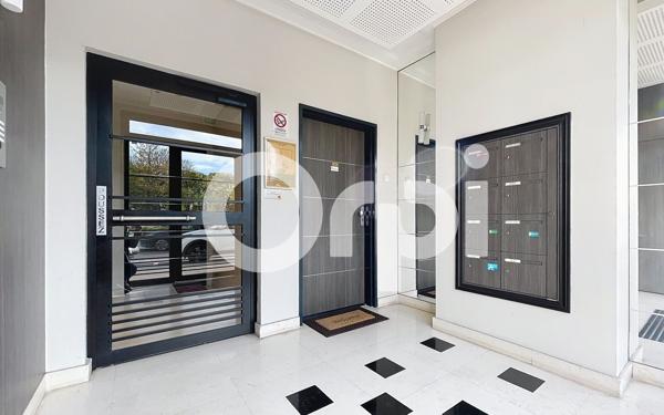 Appartement à vendre    2 pièces • 39,20 m2 Bourg-la-Reine