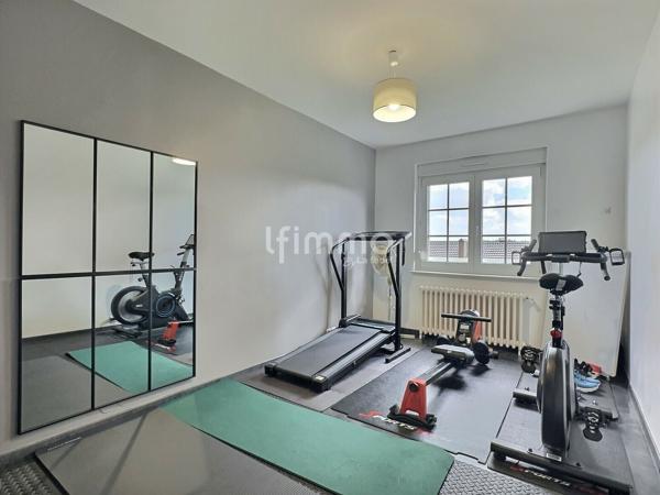 Bel appartement sans travaux avec garage et jardin