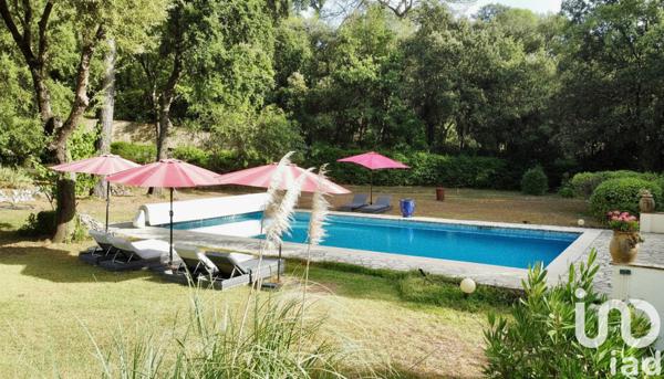 Maison à vendre 6 pièces 270 m² Montauroux