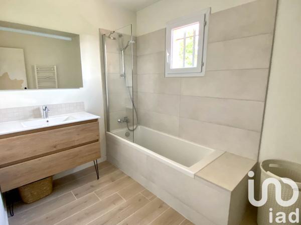 Maison à vendre 7 pièces 177 m² Aix-en-Provence