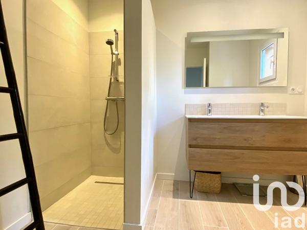 Maison à vendre 7 pièces 177 m² Aix-en-Provence