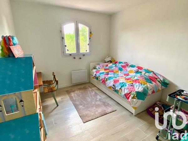 Maison à vendre 7 pièces 177 m² Aix-en-Provence