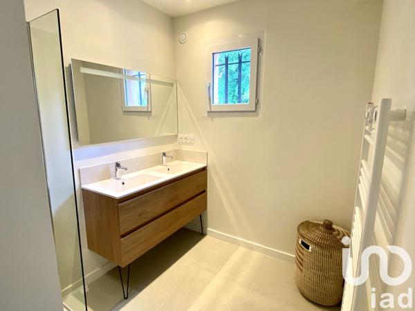 Maison à vendre 7 pièces 177 m² Aix-en-Provence