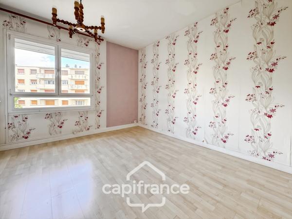 Appartement T4 67 m² – 3 chambres – Balcon – Cave – Chalon-sur-Saône
