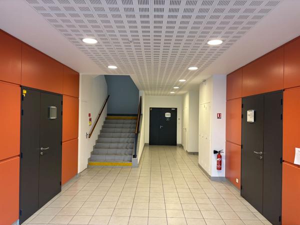 BUREAUX A LOUER NANTES -131 M2-PARC DU PERRAY