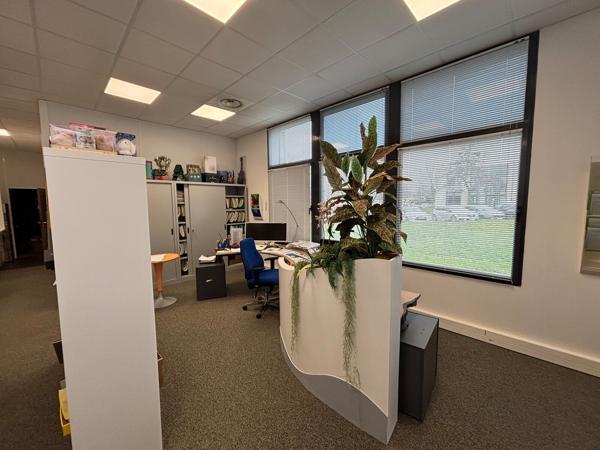 BUREAUX A LOUER NANTES -131 M2-PARC DU PERRAY