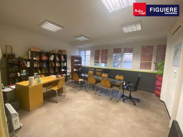BUREAUX A LOUER 157m² PROCHE GARE SALON DE PROVENCE