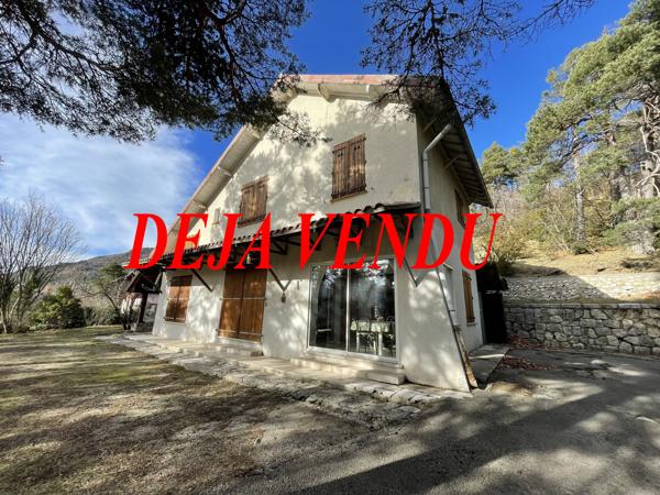 A saisir maison type T5 sur 1105m2 de terrain