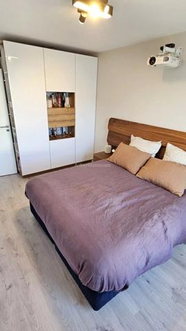Vente                                                      Appartement
                        
                     3 pièces                      55 m2                     à Caen
