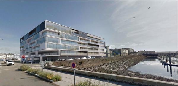PLATEAUX DE BUREAUX 300 M² PORT DE COMMERCE