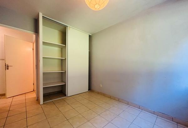 Appartement T2 avec Jardin, Parking et Cave