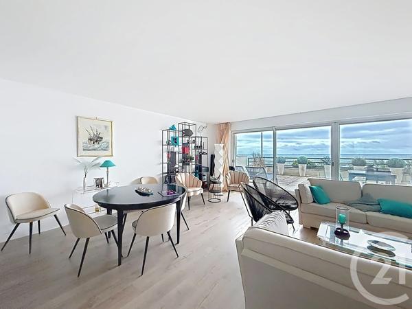 Appartement à vendre  4 pièces - 101,91 m 2   LA BAULE  - 44