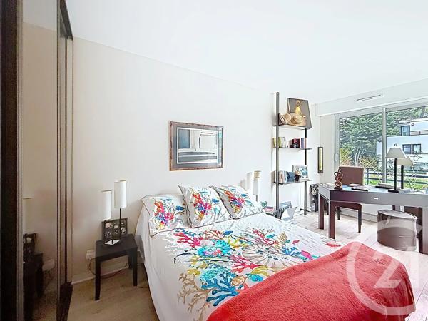 Appartement à vendre  4 pièces - 101,91 m 2   LA BAULE  - 44