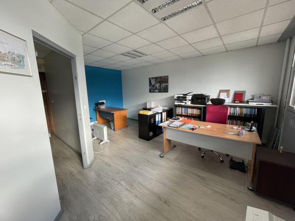 Bureaux à louer à Nantes avec vue Loire et parking couvert