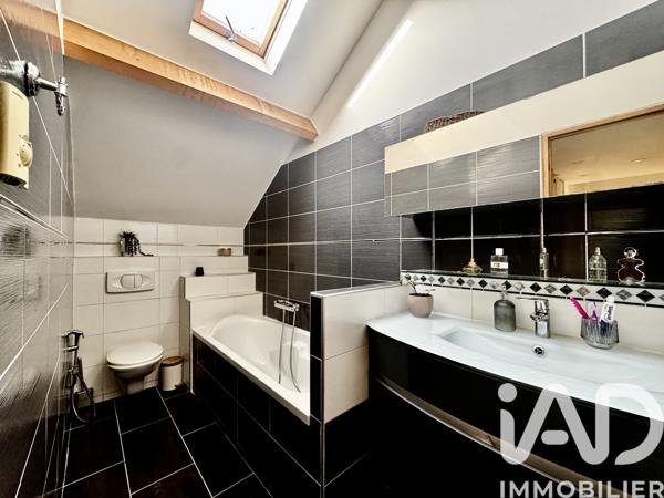 Maison à vendre 7 pièces 163 m² Viry-Châtillon