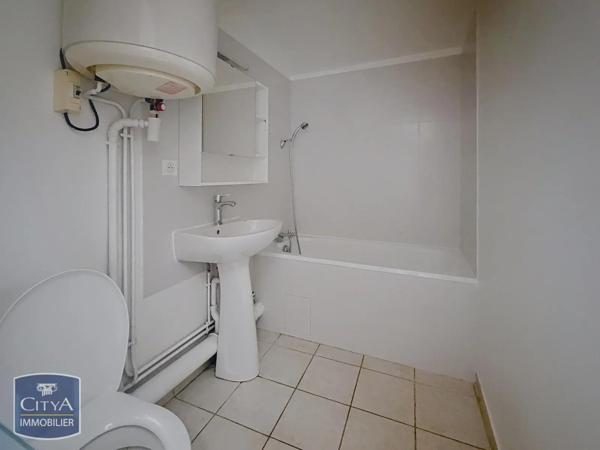 Appartement à louer 1 pièce 31.05m² Neuville-sur-Saône (69250)