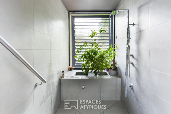 Maison d’architecte avec piscine dans un cadre exceptionnel