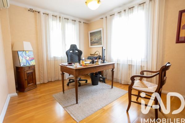 Maison à vendre 6 pièces 200 m² Orange