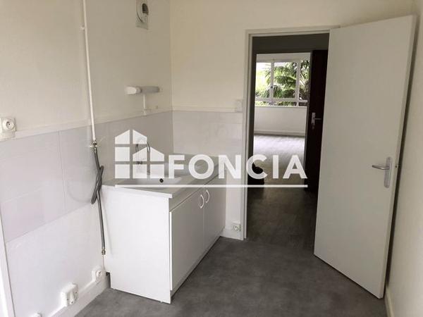 Location Appartement 3 pièces 61.9 m² - 8 RUE LOUIS MIRAULT Tours 37000