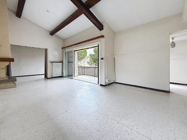 Vente / Maison avec dépendance