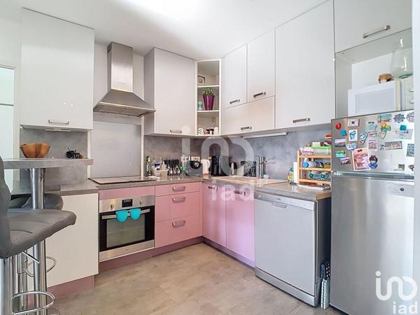 Appartement à vendre 3 pièces 64 m² Dammarie-les-Lys