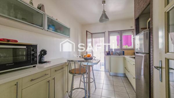 Beau T4 lumineux, balcon, loggia et garage