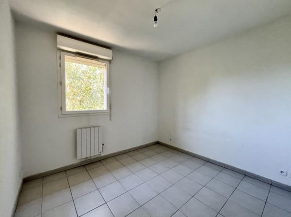 Appartement à louer 547 € CC CAVIGNAC 2 p 47 m² DPE D