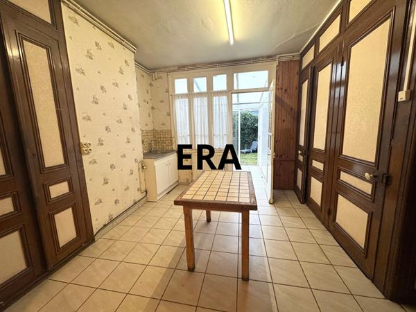 Maison mitoyenne de 83m2, 2 chambres et jardin sur CALAIS