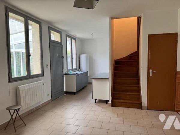 MAISON ANCIENNE A RESTAURER 