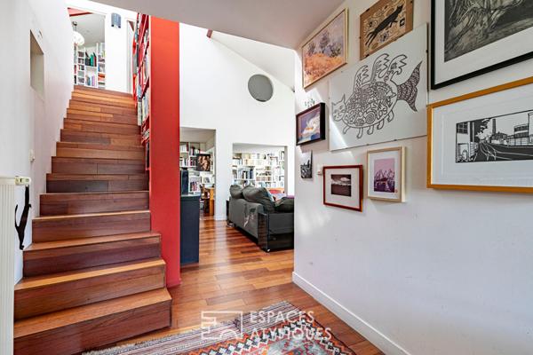 Loft d’architecte en duplex et dernier étage sur jardin luxuriant