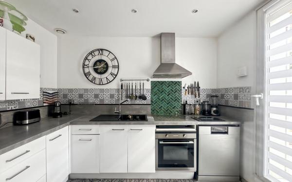 Maison à vendre    4 pièces • 82,34 m2 Martigues