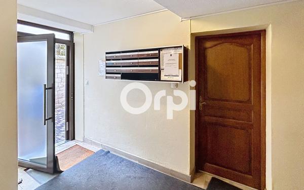 Appartement à vendre    1 pièce •  Brive-la-Gaillarde