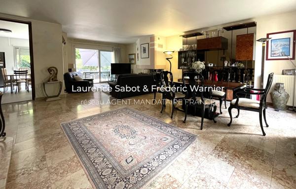 Immobilier Rueil-Malmaison (92500) – Maison 215.9m2 – 1 350 000 €